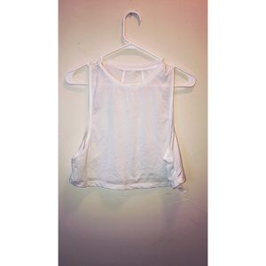 Women’s workout crop top
